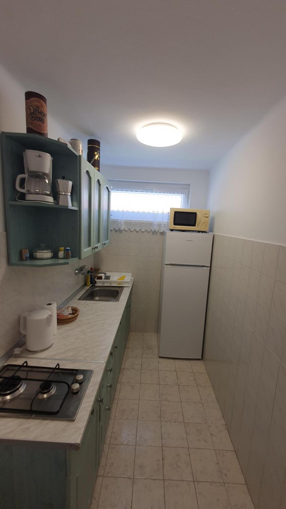 Berbe Apartman Balatonlelle Exterior photo